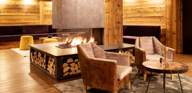 lounge23